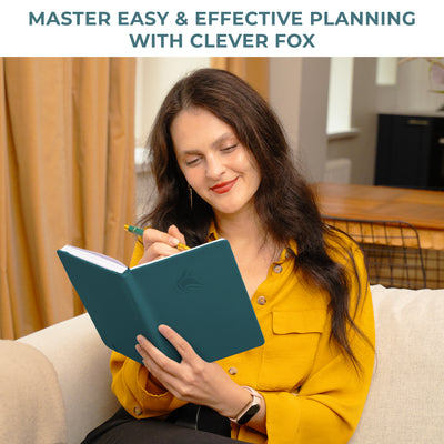 Clever Fox Dated Hourly Weekly Planner 2026
