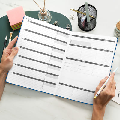 Dated Weekly Planner PRO 2024
